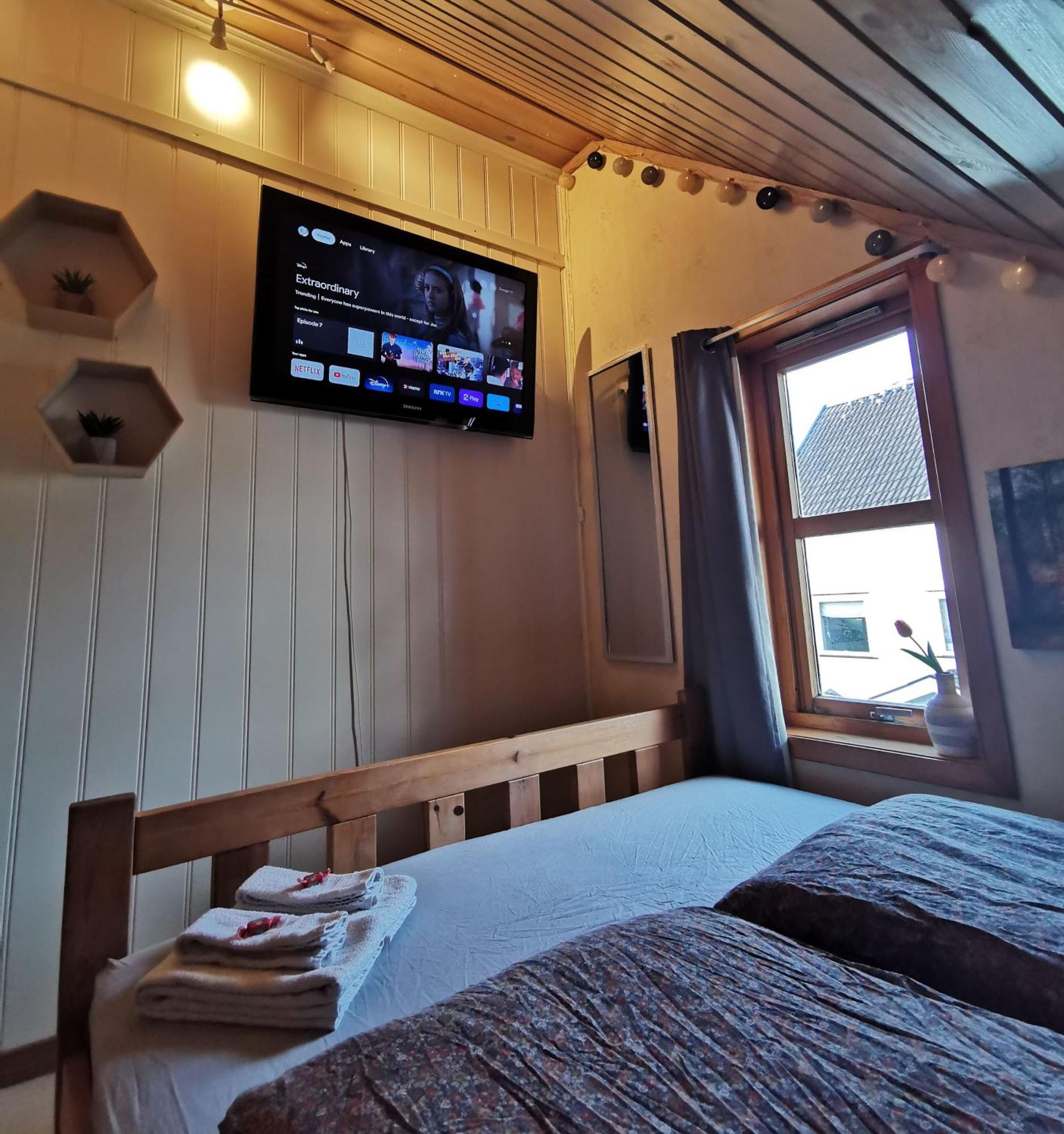 Mikael'S Bed & Spa Apartment Sandefjord Bagian luar foto